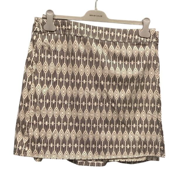 Rip Skirt Womens Wrap Skirt Size Large Hawaii Beach Resort Vacation Aztec Black - Picture 1 of 9